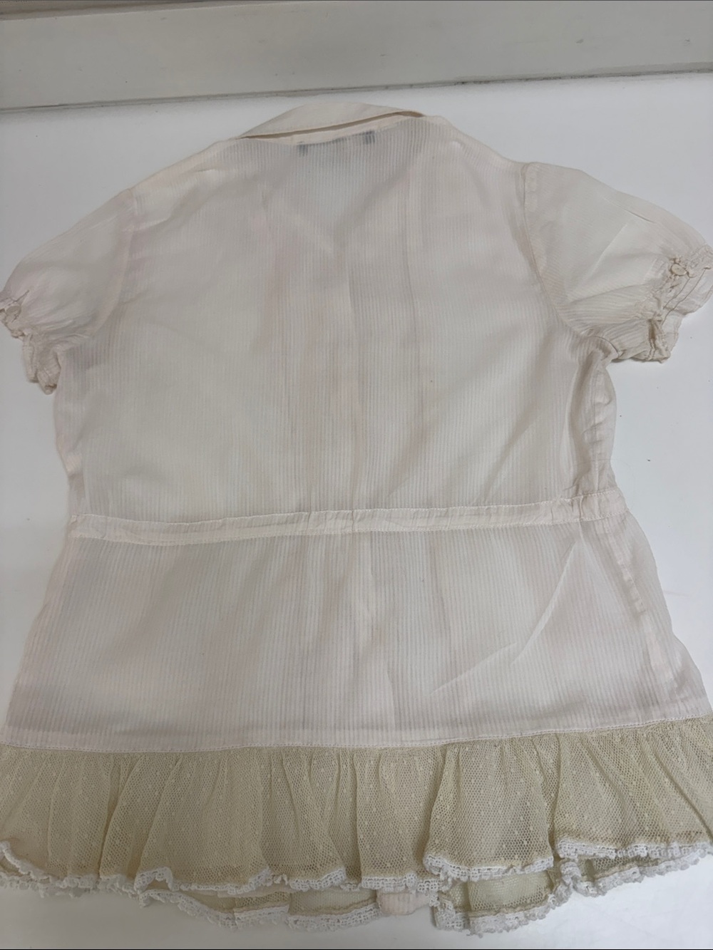 Max Mara Cream Short-Sleeve Button Front Top with Tulle Hem - Picture 9 of 9
